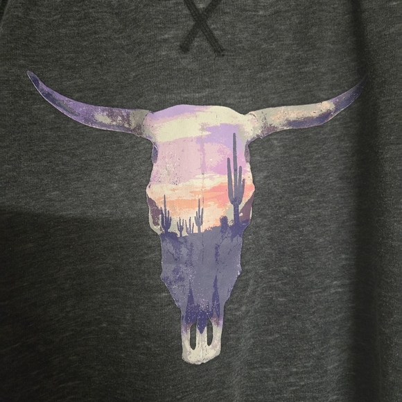 Greyson Threads Grey Graphic T-Shirt with Bull Skull Design XL - Picture 3 of 5